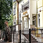 Aparthotel Antonina 4*