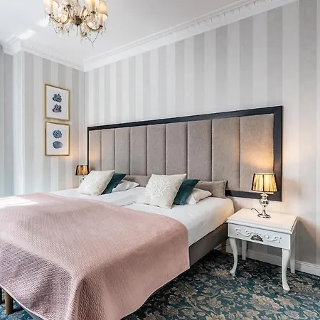 Aparthotel Antonina Sopoty