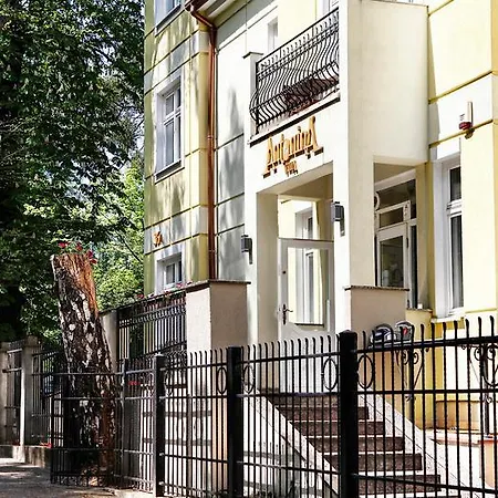Hotel apartamentowy Antonina 3*