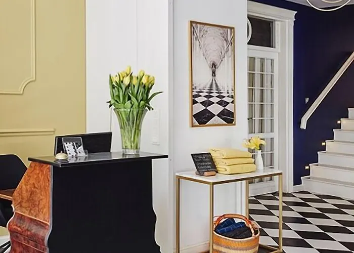 Aparthotel Antonina 4*