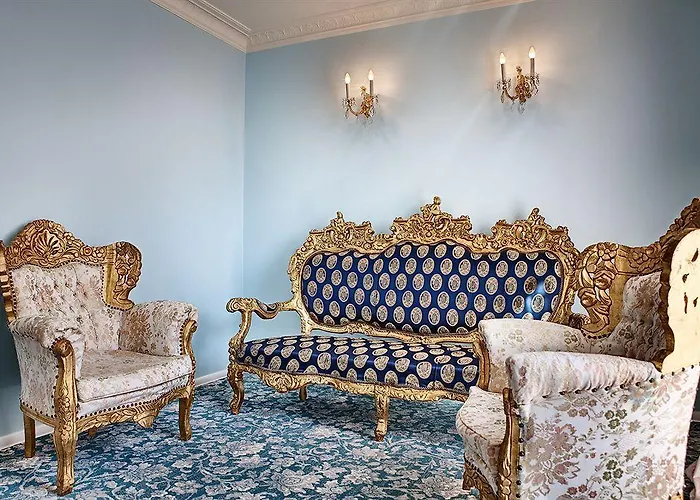 Antonina Aparthotel 4*